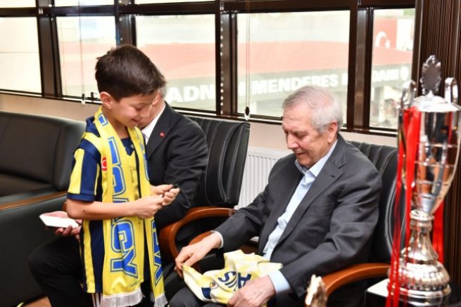 Aziz Yıldırım’dan Şükrü Erdem’e Ziyaret.