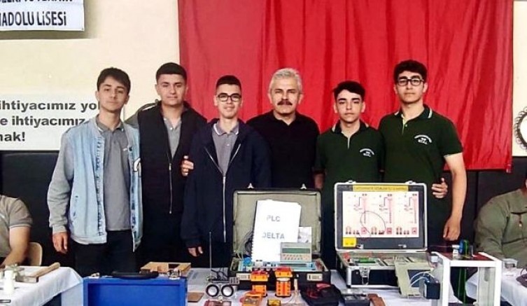 Ben Her Yerde Varım” Sergisi Büyük Beğeni Topladı
