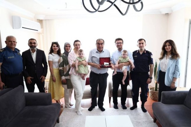 Kaymakam Mehmet Okur ve İlçe Protokolünden 15 Temmuz Gazisi Mustafa Yıldız’a Ziyaret