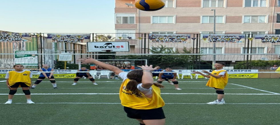 3. Geleneksel 4x4 Voleybol Turnuvası Başlıyor