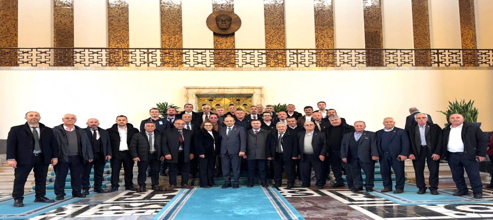 AK Parti Teşkilatı ve Muhtarlardan Ankara Çıkarması