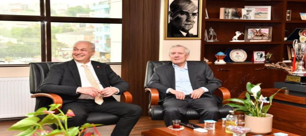 Aziz Yıldırım’dan Şükrü Erdem’e Ziyaret.