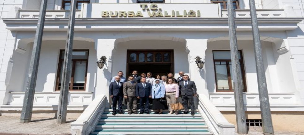 BURSA TİCARET BORSASI’NDAN MERHUM MECLİS BAŞKANI MEHMET AYDIN’A AHDE VEFA