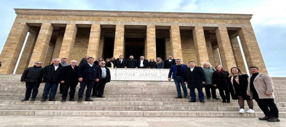 CHP Mustafakemalpaşa İlçe Örgütü Ankara’da Temaslarda Bulundu