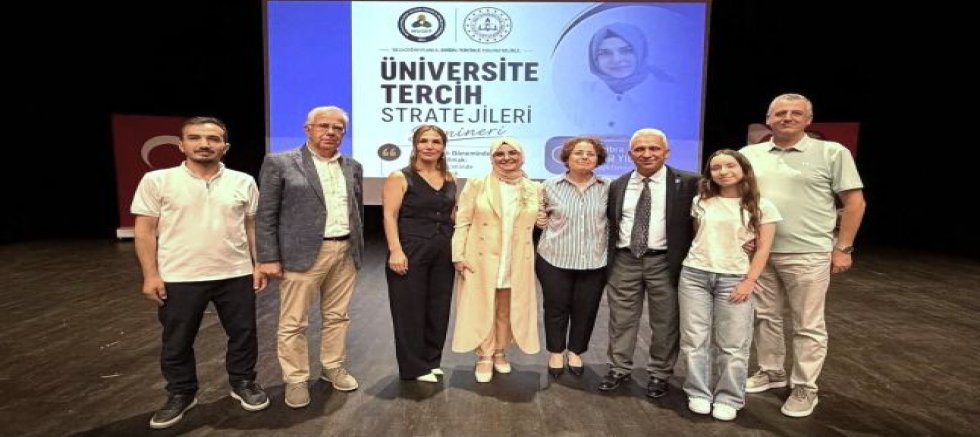 MUGEP'ten Üniversite Adaylarına Yol Gösteren Tercih Semineri