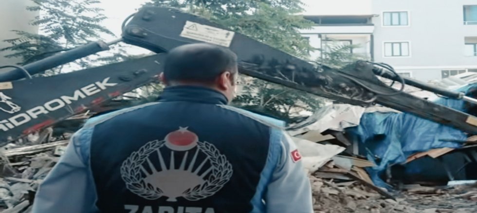 Mustafakemalpaşa’da 16 Metruk Yapı Yıkıldı