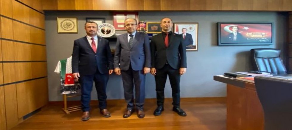 Mustafakemalpaşa Devlet Hastanesi’nin Kadrosu Güçleniyor.