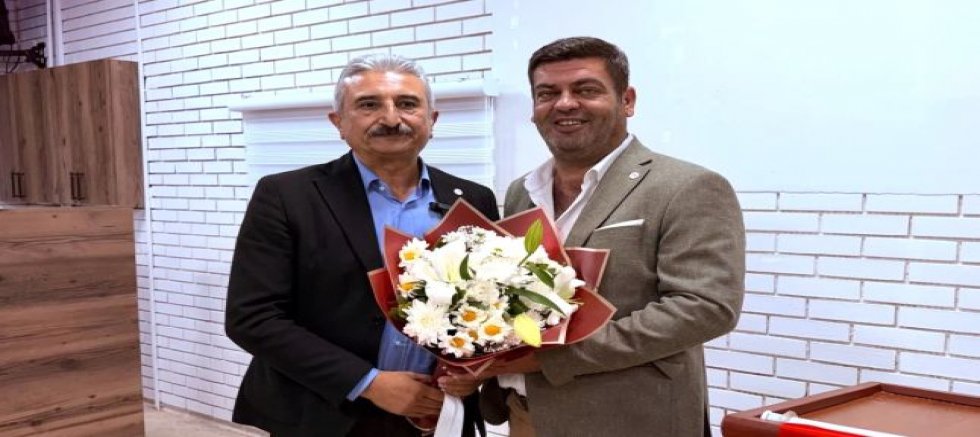 NİHAT YEŞİLTAŞ MUSTAFAKEMALPAŞA’DA KONUŞTU: “BURSA’YI YENİDEN KAZANACAĞIZ”