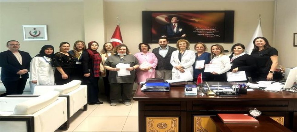 Sağlık Emekçilerine Vefa: Özverili Çalışanlar Onurlandırıldı