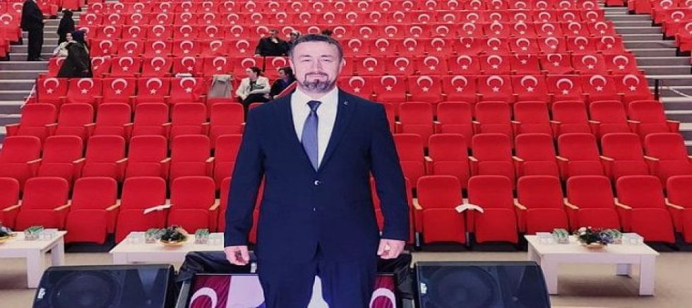 TURGUT’TAN 14 EYLÜL MESAJI: “GÜÇLÜ MUSTAFAKEMALPAŞA İÇİN ÇALIŞMAYA DEVAM EDECEĞİZ”