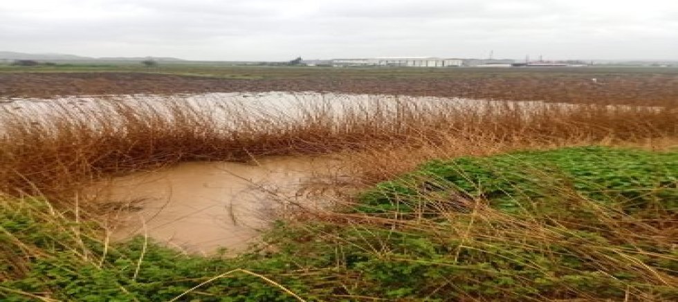 Yağış Çiftçiyi Sevindirdi, Ova ve Çeltikçi’de Taşkın Alarmı