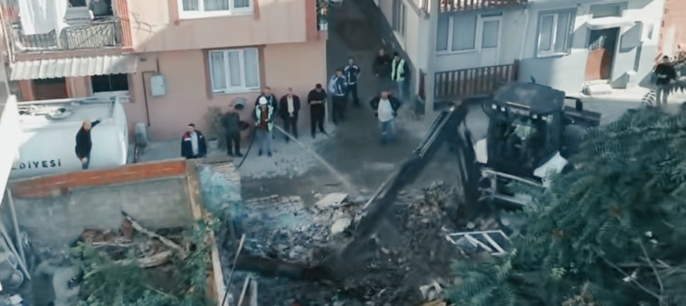 Mustafakemalpaşa’da 16 Metruk Yapı Yıkıldı
