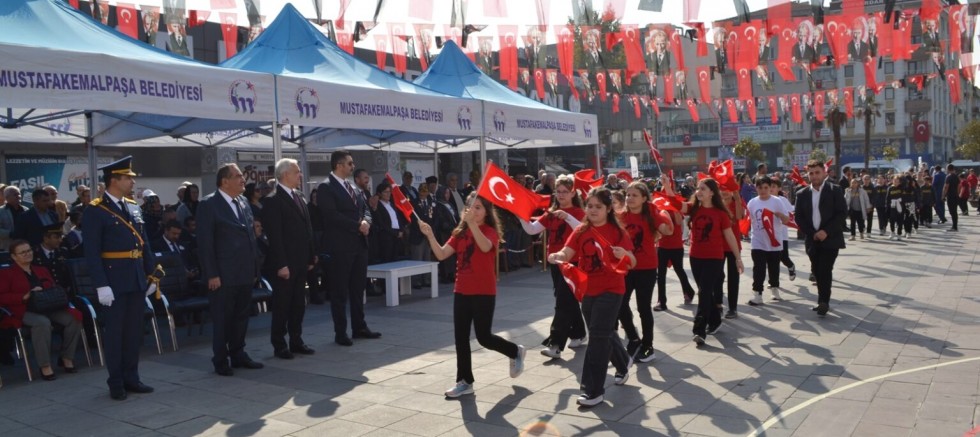 MUSTAFAKEMALPAŞA’DA  ‘CUMHURİYET’ COŞKUSU!