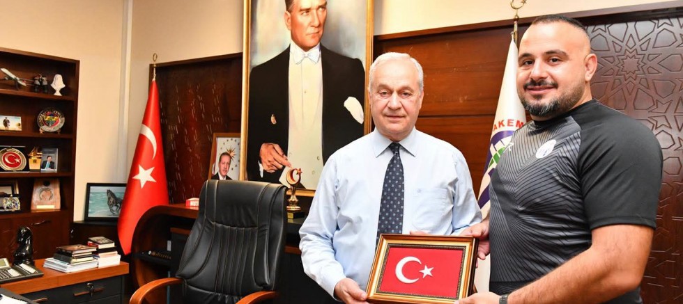 Mustafakemalpaşa’dan Güreşte Milli Takıma Tarihi Başarı