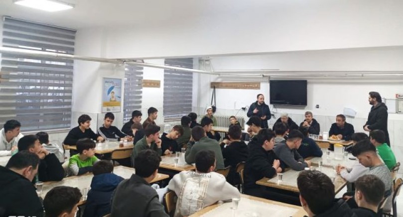 Mustafakemalpaşa İlçe Milli Eğitim Müdürlüğü’nden Anlamlı İftar Buluşması.