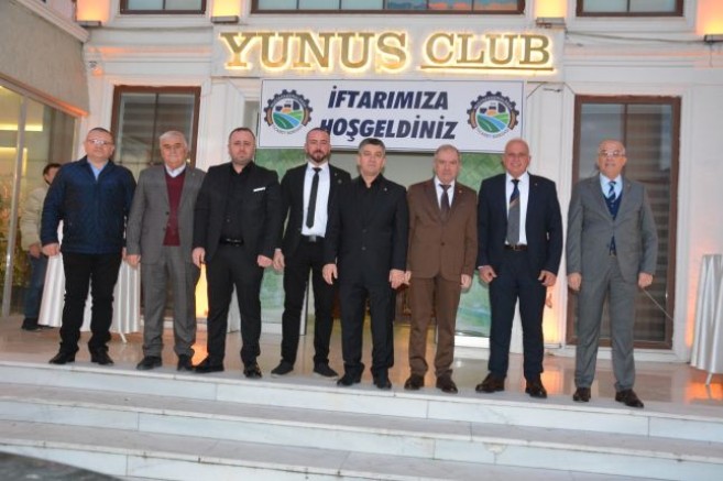 Mustafakemalpaşa Ticaret Borsası 31. Yılında İftar Sofrasında Buluştu.