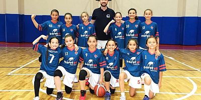 Belediye Mustafakemalpaşa spor U10 Kızları Yarı Finalde