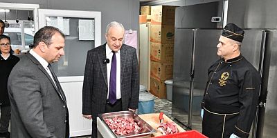 Mustafakemalpaşa’da Üretilen Ayçiçeği Aşevinde Umuda Dönüştü