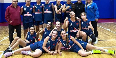 Paşa’nın Kızları Lideri Devirdi!