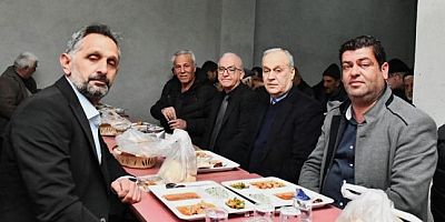 Ramazan’ın Bereketi Mahallelerde Paylaşılıyor