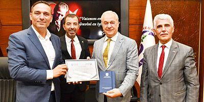 RUMELİ’DEN EĞİTİME ULUSLARARASI DESTEK!