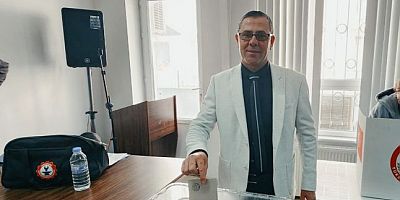 Tuhafiyeciler Odası’nda Büyükbayrakdar 3. Dönemi. 