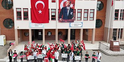 UÇURTMALAR GÖKYÜZÜNE, ÇOCUKLARIN SESİ DÜNYAYA YÜKSELDİ